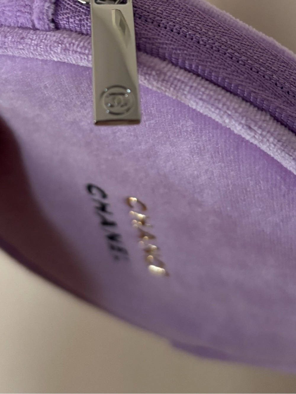 CHANEL Chance Round Velvet Pouch in Light Purple - Picture 4 of 5